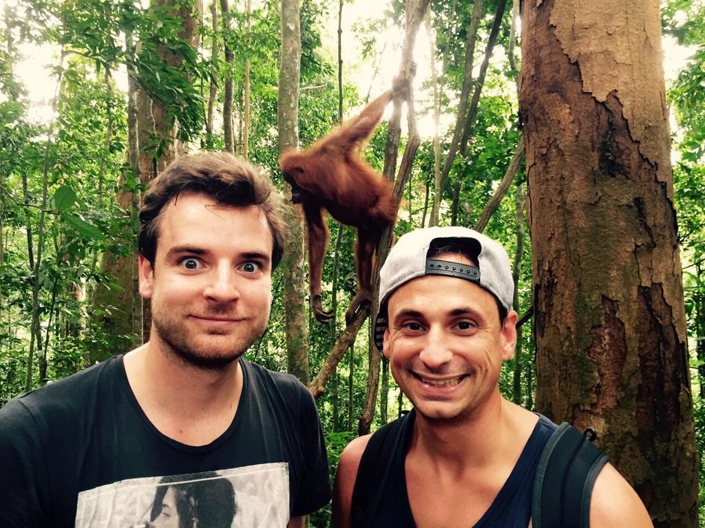 Rain Forest Guest House And Jungle Trekking Bukit Lawang Esterno foto